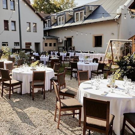 Revesz Hotel, Restaurant And Rosa Spa Дьєр Екстер'єр фото
